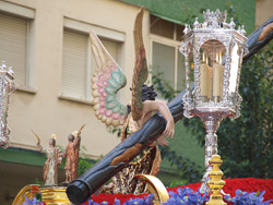 Detalle del cirineo en la procesión de 2009